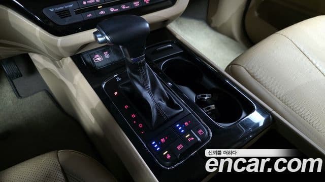 Kia All New Carnival Noblesse, 2018 9