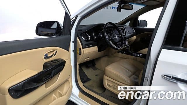 Kia All New Carnival Noblesse, 2018 10