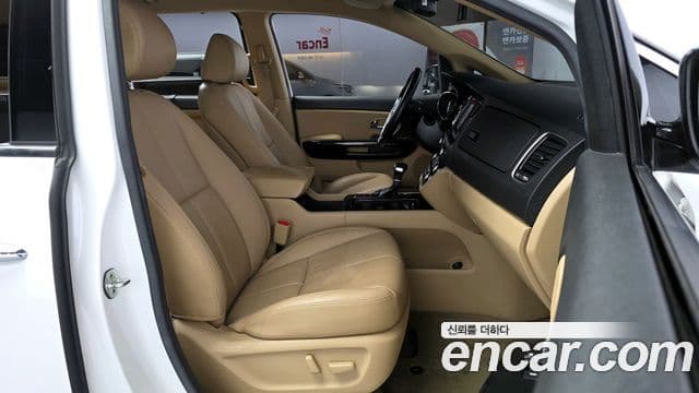 Kia All New Carnival Noblesse, 2018 11