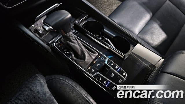 Kia All New K7 гибрид Special, 2018 9