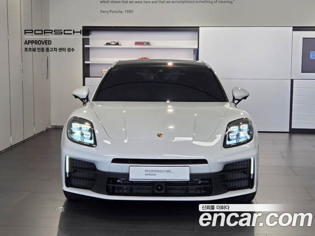 Porsche Panamera (976), 2024 3