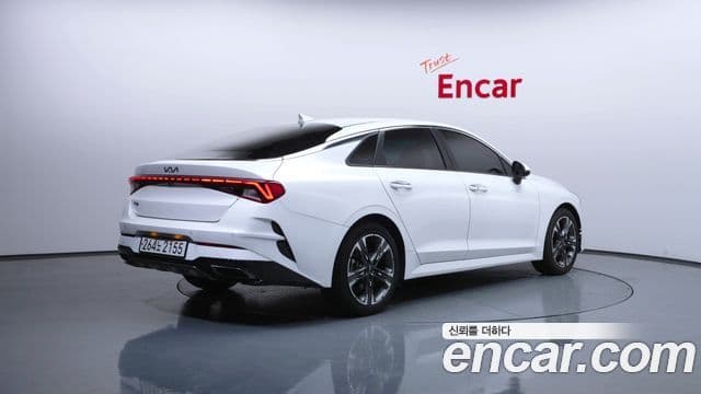 Kia K5 3세대 Prestige, 2022 2