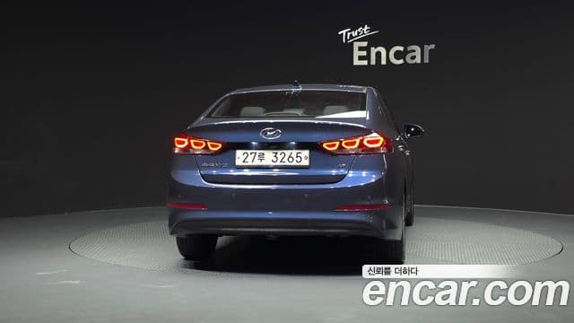 Hyundai Avante AD Premium, 2018 4