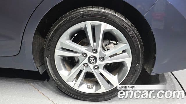 Hyundai Avante AD Premium, 2018 все фото