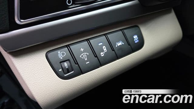 Hyundai Avante AD Premium, 2018 18