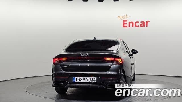 Kia K5 3세대 Standard, 2022 4