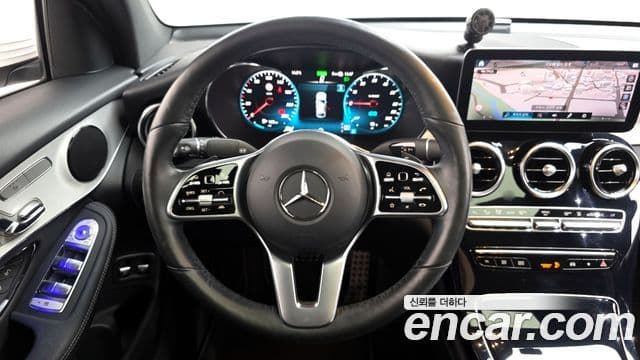Mercedes-Benz GLC-класс X253 GLC300e 4MATIC купе, 2020 13