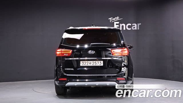 Kia The / новый New Carnival Prestige, 2019 4