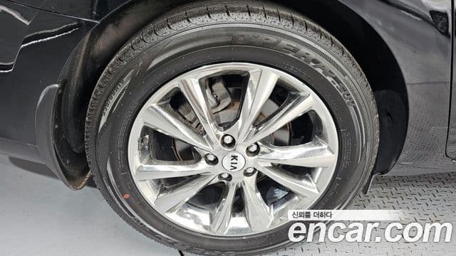 Kia The / новый New Carnival Prestige, 2019 все фото