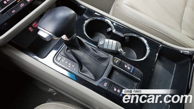 Kia The / новый New Carnival Prestige, 2019 9