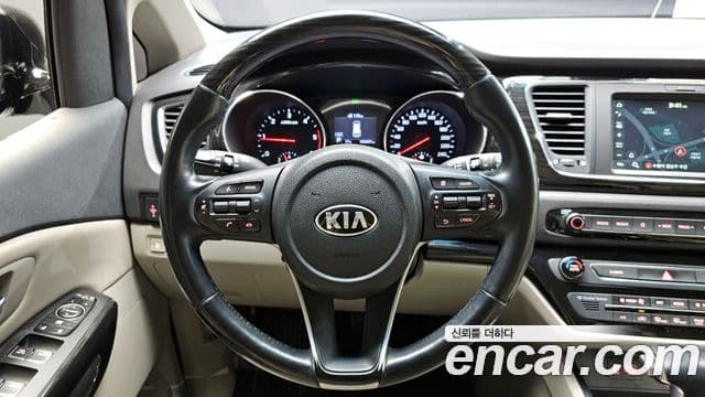 Kia The / новый New Carnival Prestige, 2019 13