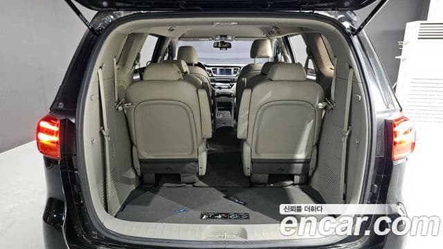 Kia The / новый New Carnival Prestige, 2019 20