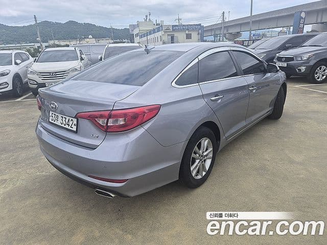 Hyundai LF Sonata Premium, 2015 2