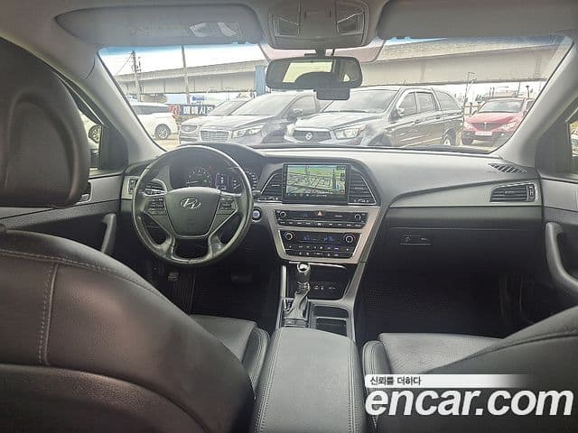 Hyundai LF Sonata Premium, 2015 7