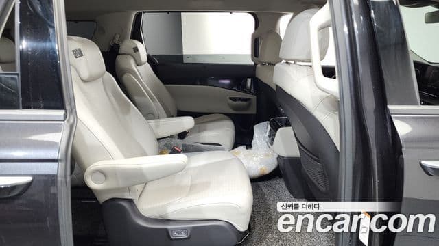 Kia Carnival 4세대 Signature, 2021 12