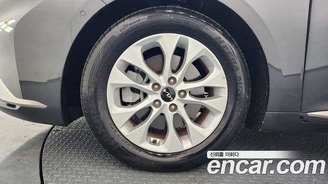 Kia K8 Noblesse, 2022 все фото