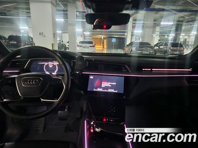 Audi e-Tron 55 Quattro Sportback, 2022 4