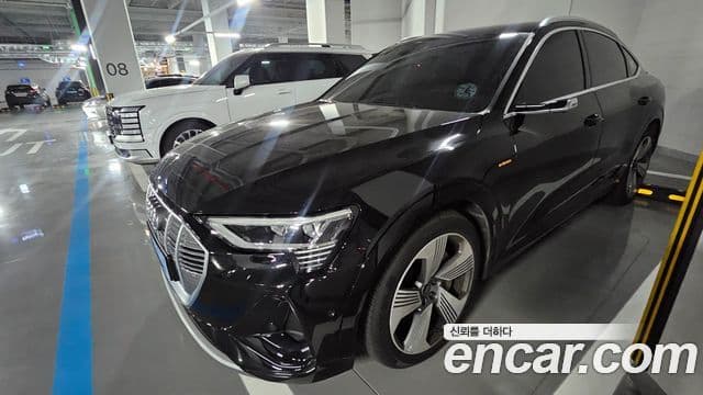 Audi e-Tron 55 Quattro Sportback, 2022 11