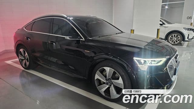 Audi e-Tron 55 Quattro Sportback, 2022 13