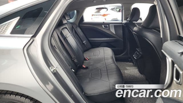 Kia K8 Trendy(таксомоторный тип), 2023 12