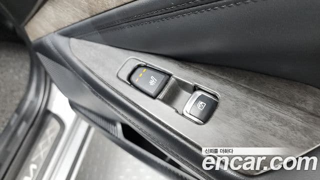 Kia K8 Trendy(таксомоторный тип), 2023 18