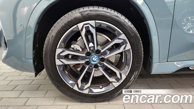 BMW iX1 (U11) xDrive 30 M Sport, 2024 все фото
