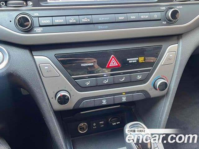 Hyundai Avante AD 1.6 GDI Value Plus, 2018 17