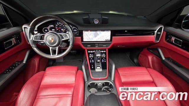 Porsche Cayenne (PO536), 2020 7