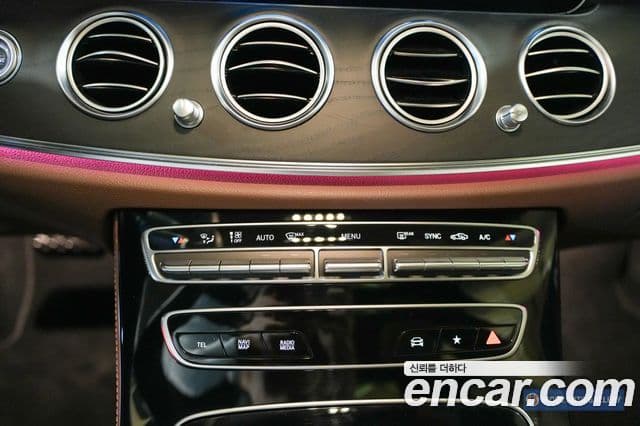 Mercedes-Benz E-класс W213 Avantgarde, 2022 12