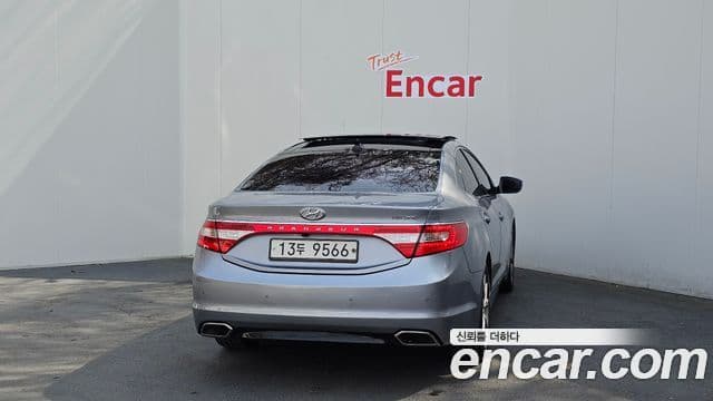 Hyundai Grandeur HG Modern, 2015 4