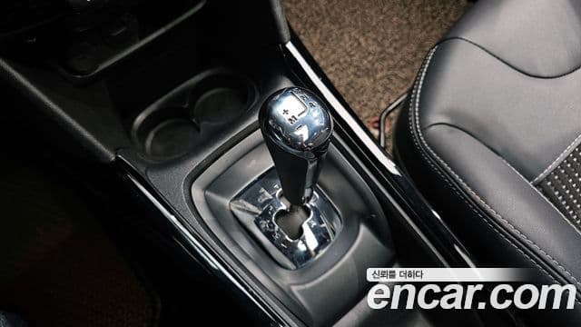 Peugeot 2008 1.6 BlueHDi Felline, 2016 9