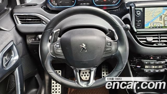 Peugeot 2008 1.6 BlueHDi Felline, 2016 14
