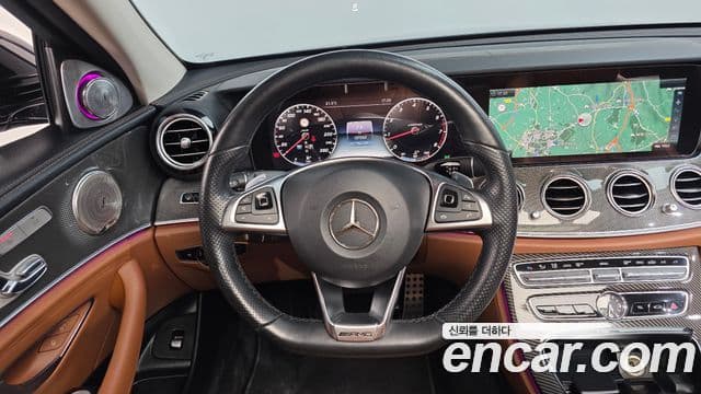 Mercedes-Benz E-класс W213 AMG Line, 2017 14