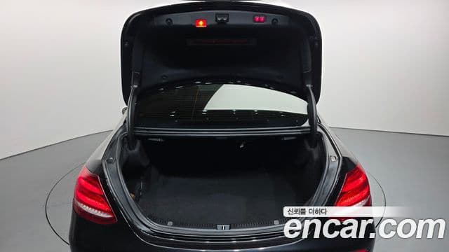 Mercedes-Benz E-класс W213 AMG Line, 2017 20