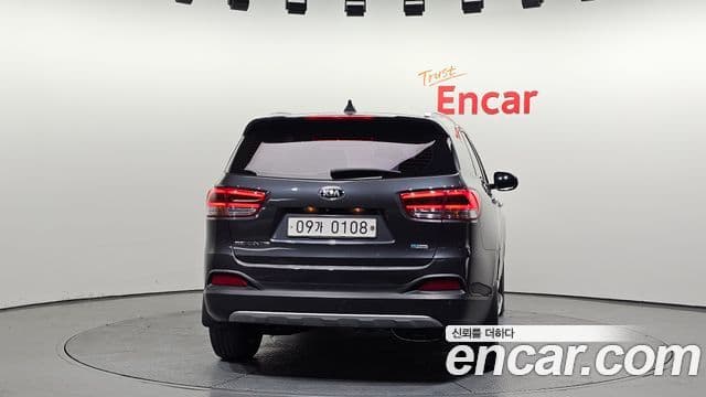 Kia All New Sorento Prestige, 2016 4