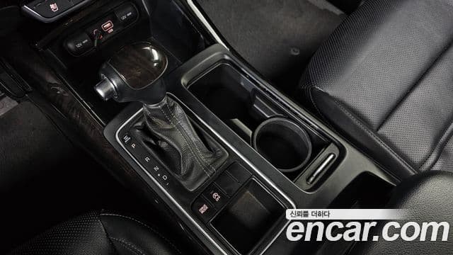 Kia All New Sorento Prestige, 2016 9
