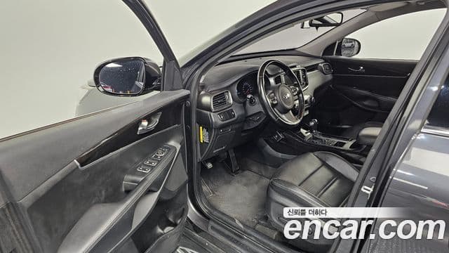 Kia All New Sorento Prestige, 2016 10