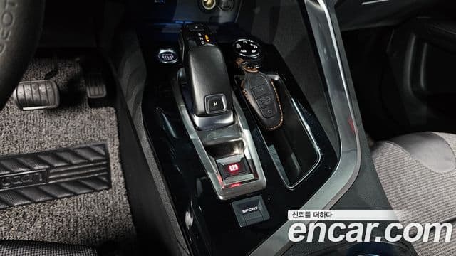 Peugeot 5008 2세대 1.5 BlueHDi Allure, 2019 9