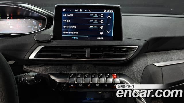 Peugeot 5008 2세대 1.5 BlueHDi Allure, 2019 14