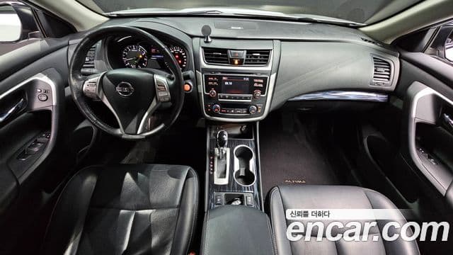 Nissan 알티마 L33, 2017 7