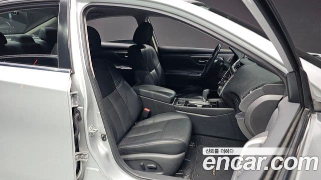 Nissan 알티마 L33, 2017 10