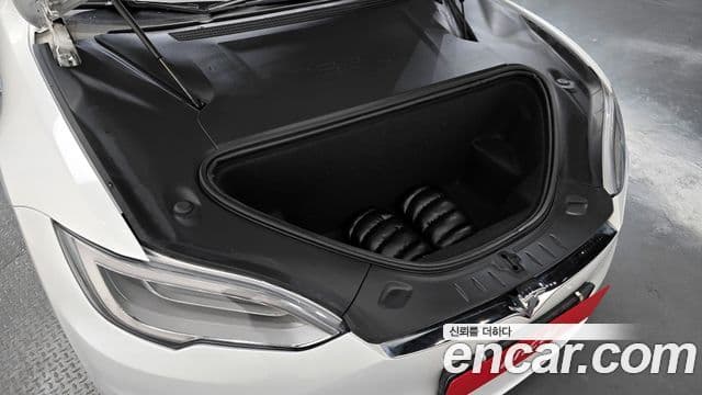 Tesla модель S Long Range, 2020 6