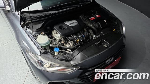 Hyundai Avante AD 1.6 турбо Sport, 2017 6