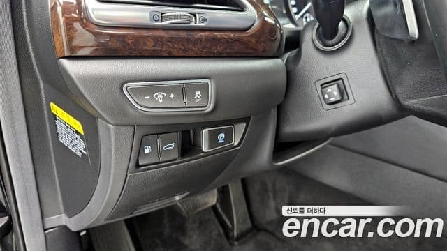 Genesis EQ900 Luxury, 2016 16