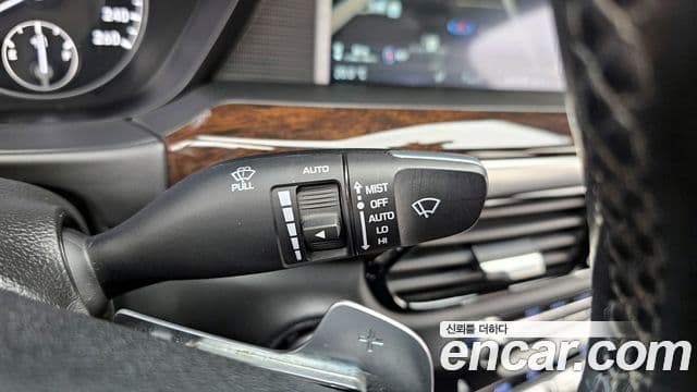 Genesis EQ900 Luxury, 2016 18