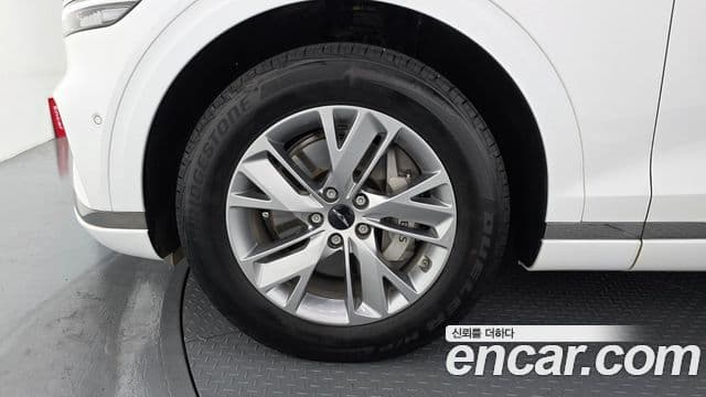 Genesis GV70, 2025 все фото