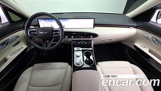 Genesis GV70, 2025 7