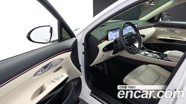 Genesis GV70, 2025 11