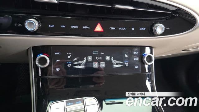 Genesis GV70, 2025 18