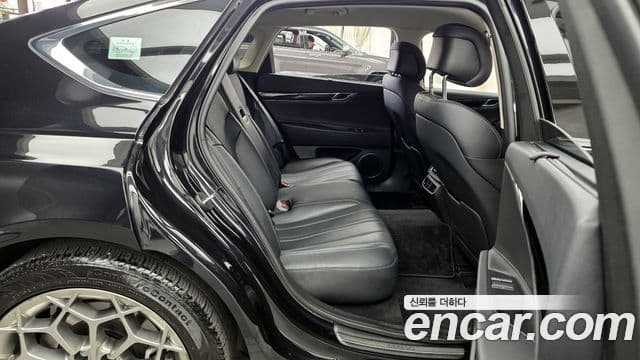 Genesis G80 (RG3) бензин 2.5 турбо AWD, 2022 12